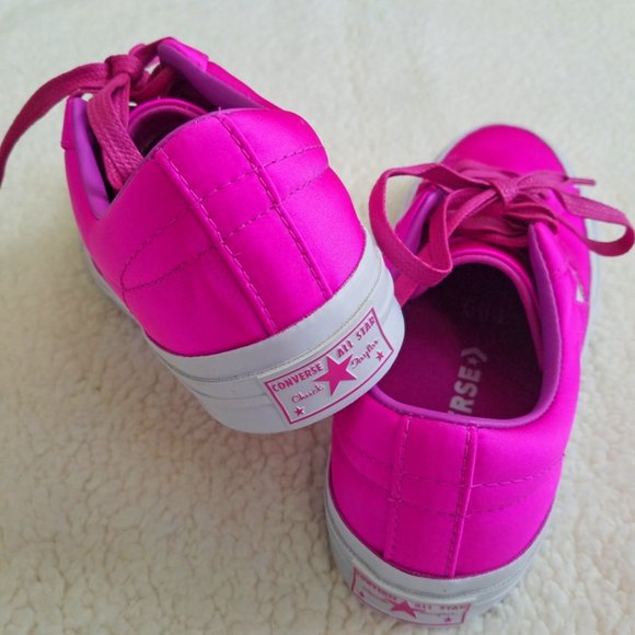 NWOT Converse Chuck Taylor All Star Lace-Up Sneakers - Picture 5 of 6